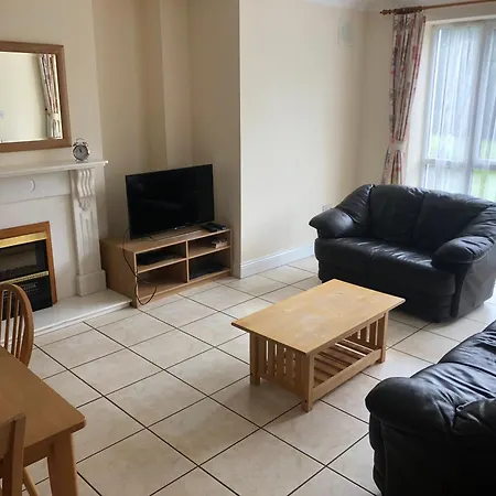 - Headford Raod Apartment *